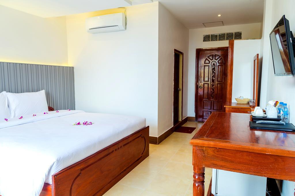 Ly Heng Chhay Hotel Paôy Pêt Dış mekan fotoğraf