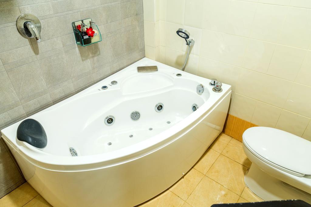 Ly Heng Chhay Hotel Paôy Pêt Dış mekan fotoğraf