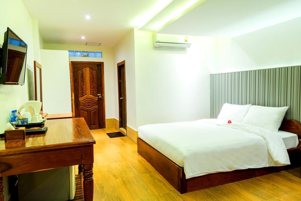 Ly Heng Chhay Hotel Paôy Pêt Dış mekan fotoğraf
