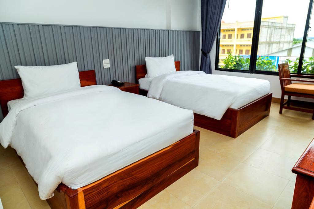 Ly Heng Chhay Hotel Paôy Pêt Dış mekan fotoğraf
