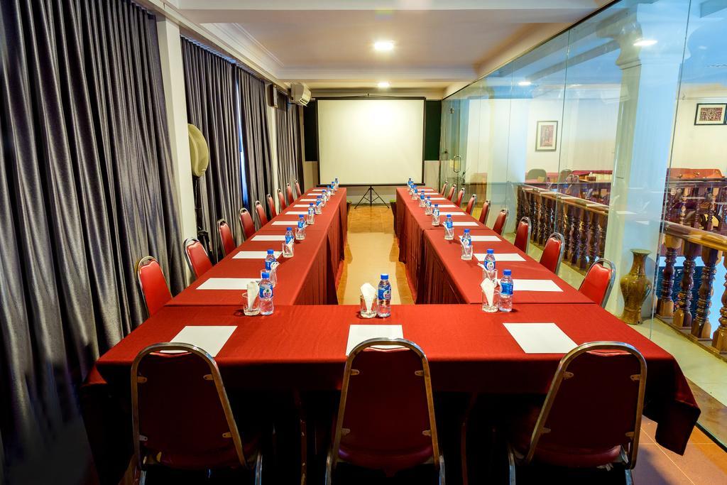 Ly Heng Chhay Hotel Paôy Pêt Dış mekan fotoğraf