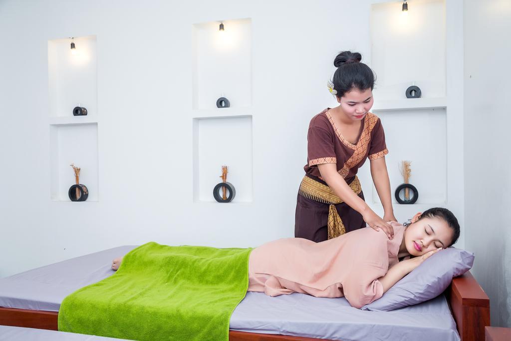 Ly Heng Chhay Hotel Paôy Pêt Dış mekan fotoğraf